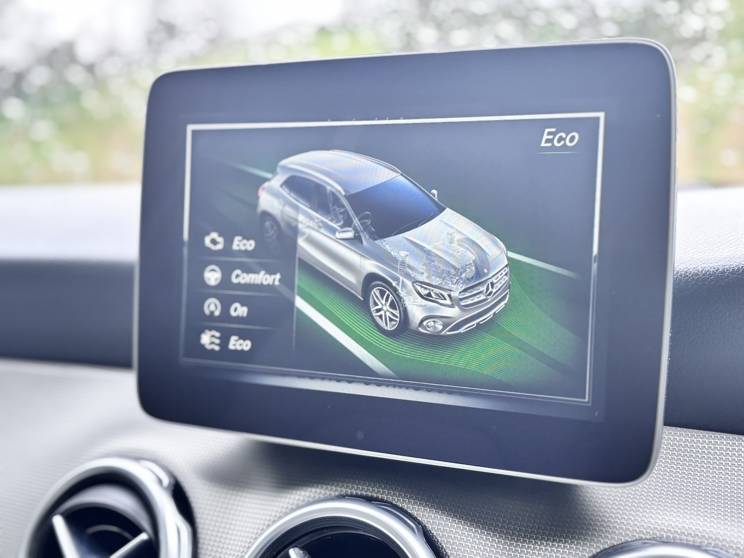 Used Mercedes-Benz GLA 2018 for sale - 77774821: Photo 69