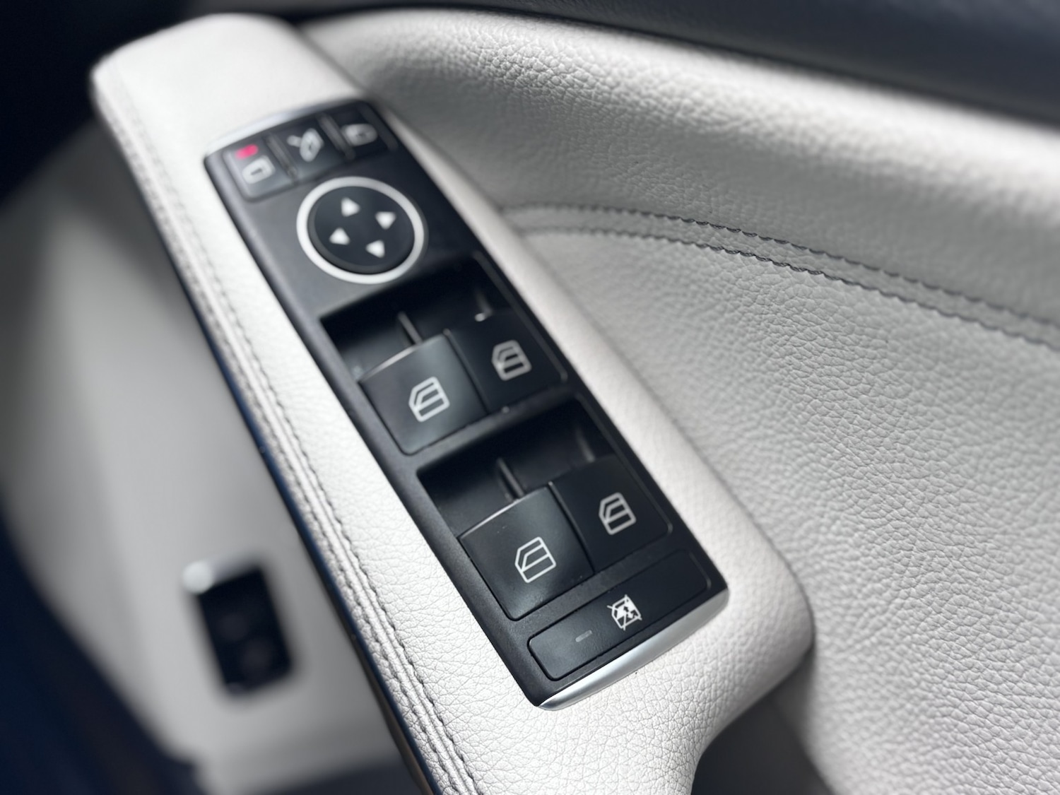 Used Mercedes-Benz GLA 2018 for sale - 77774821: Photo 73