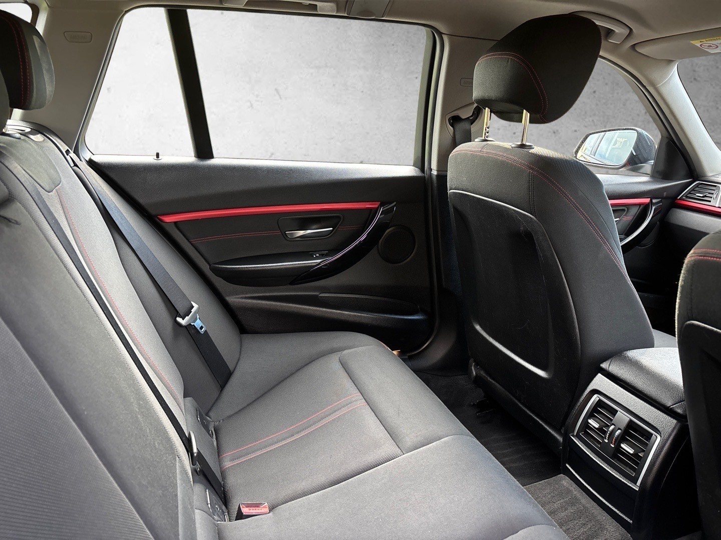 Used BMW 3 Series 2016 for sale - 76687152: Photo 13