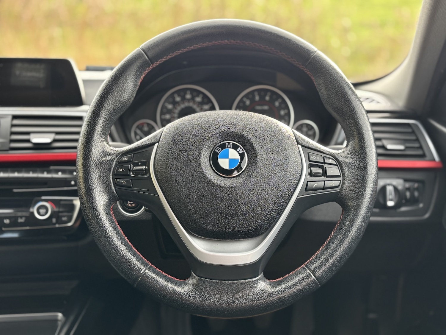 Used BMW 3 Series 2016 for sale - 76687152: Photo 36