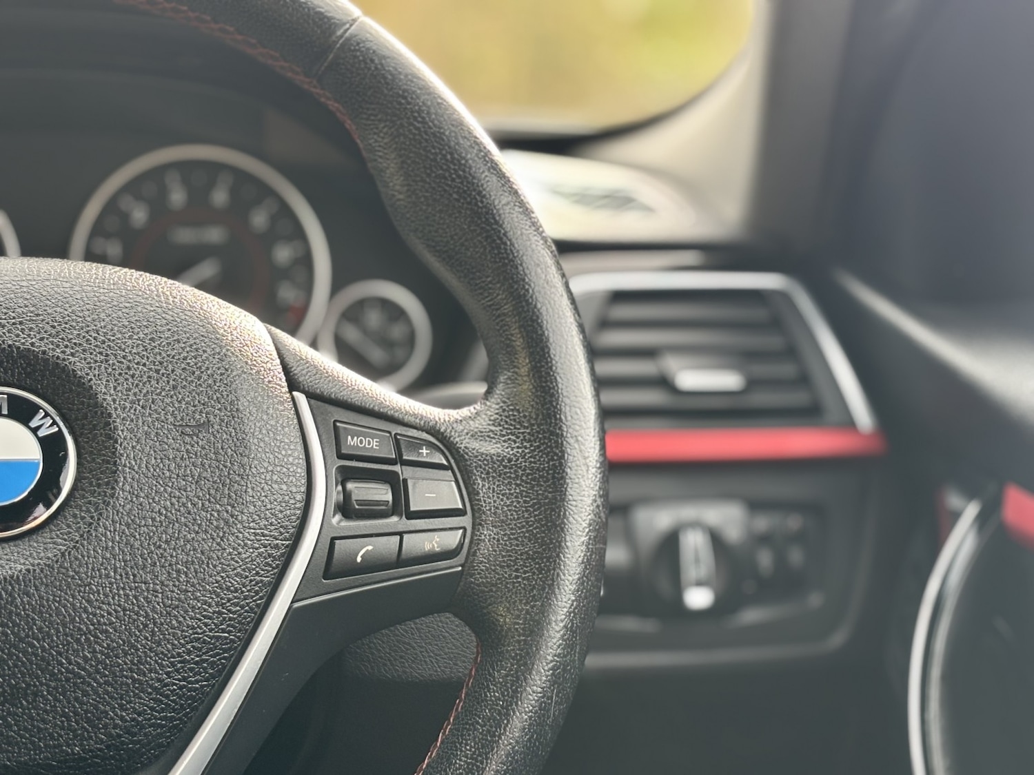 Used BMW 3 Series 2016 for sale - 76687152: Photo 38