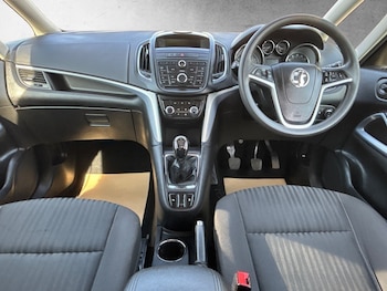 Used Vauxhall Zafira 2015 for sale - 77968667: Photo