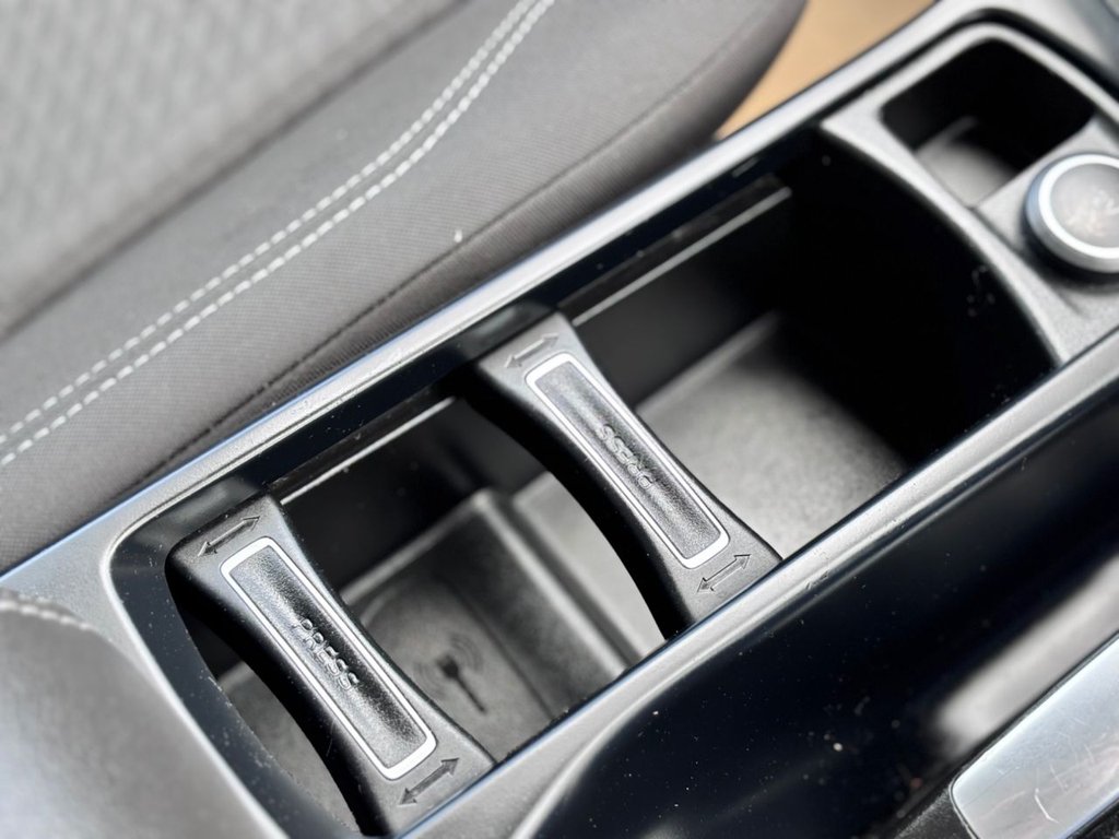 Used Ford C-Max 2017 for sale - 78106269: Photo 40