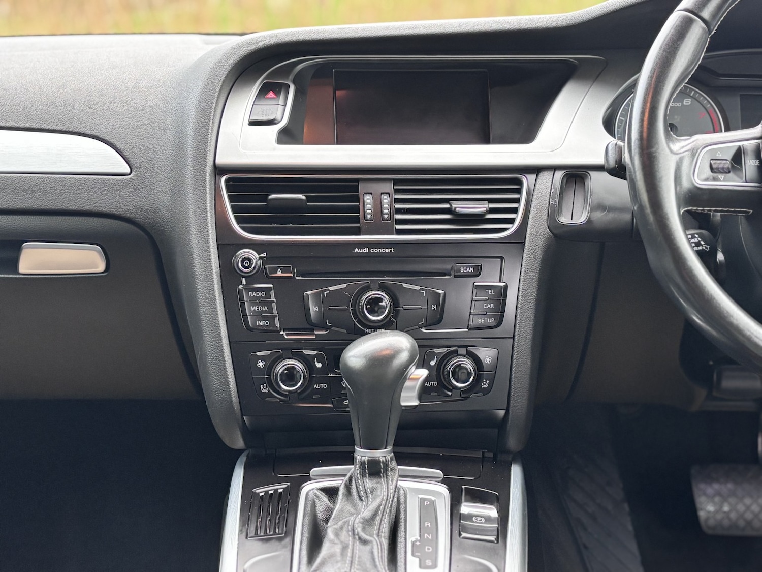 Used Audi S4 2011 for sale - 76859139: Photo 43