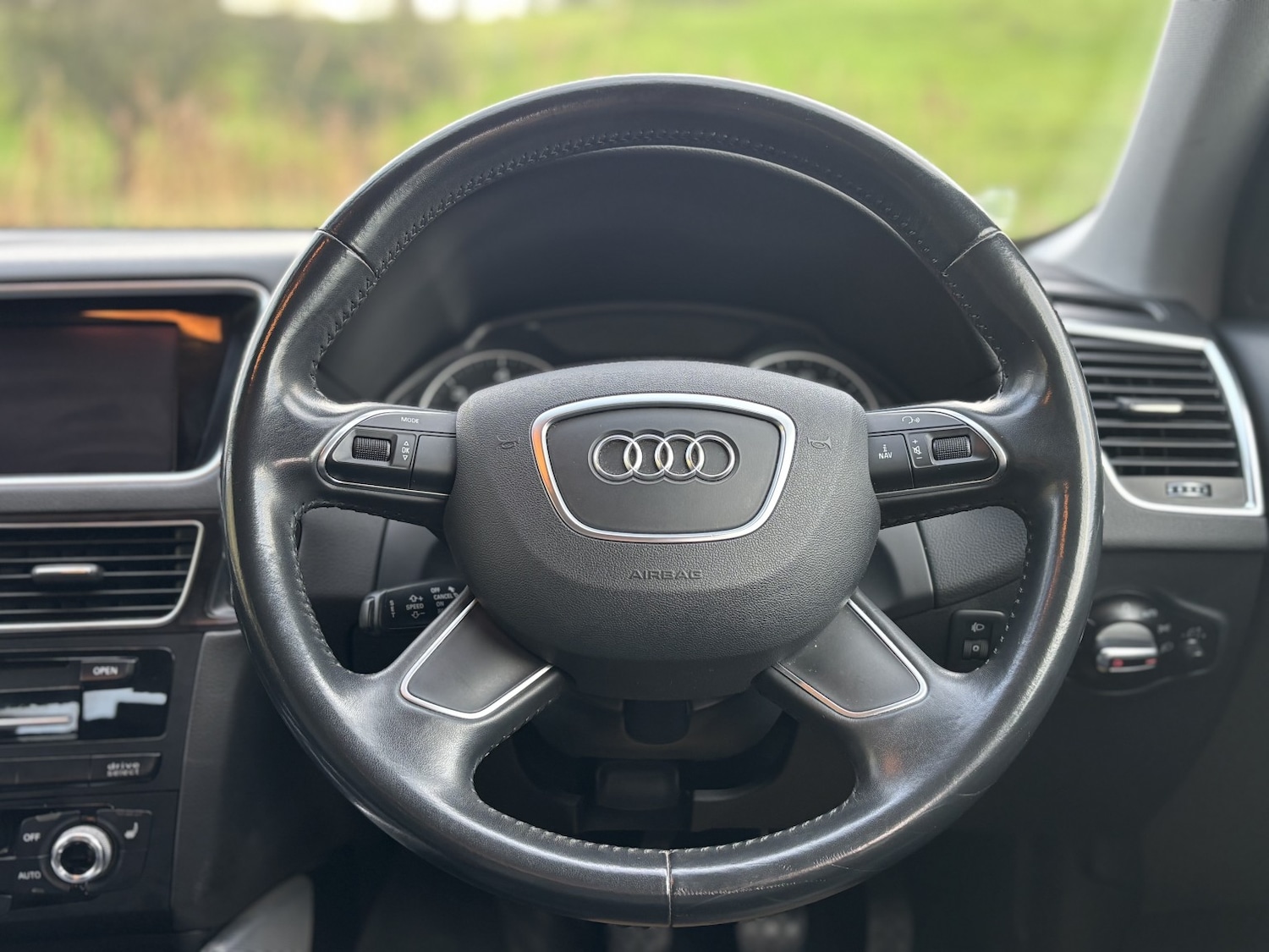 Used Audi Q5 2015 for sale - 77073156: Photo 41