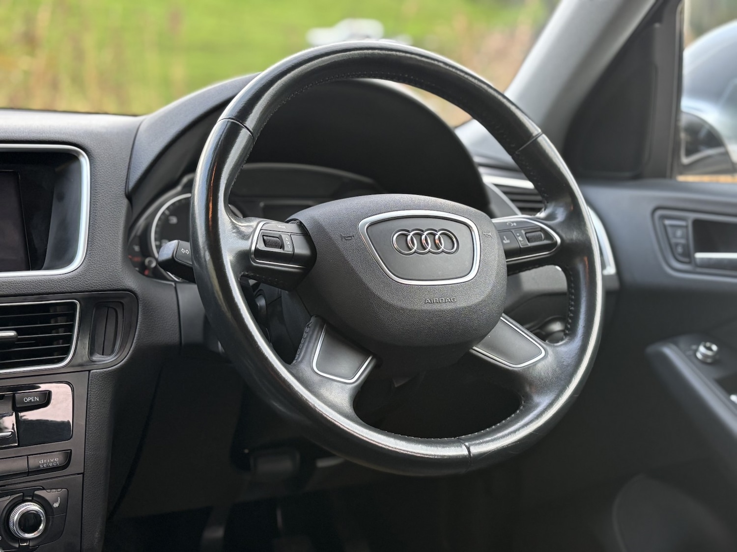 Used Audi Q5 2015 for sale - 77073156: Photo 44