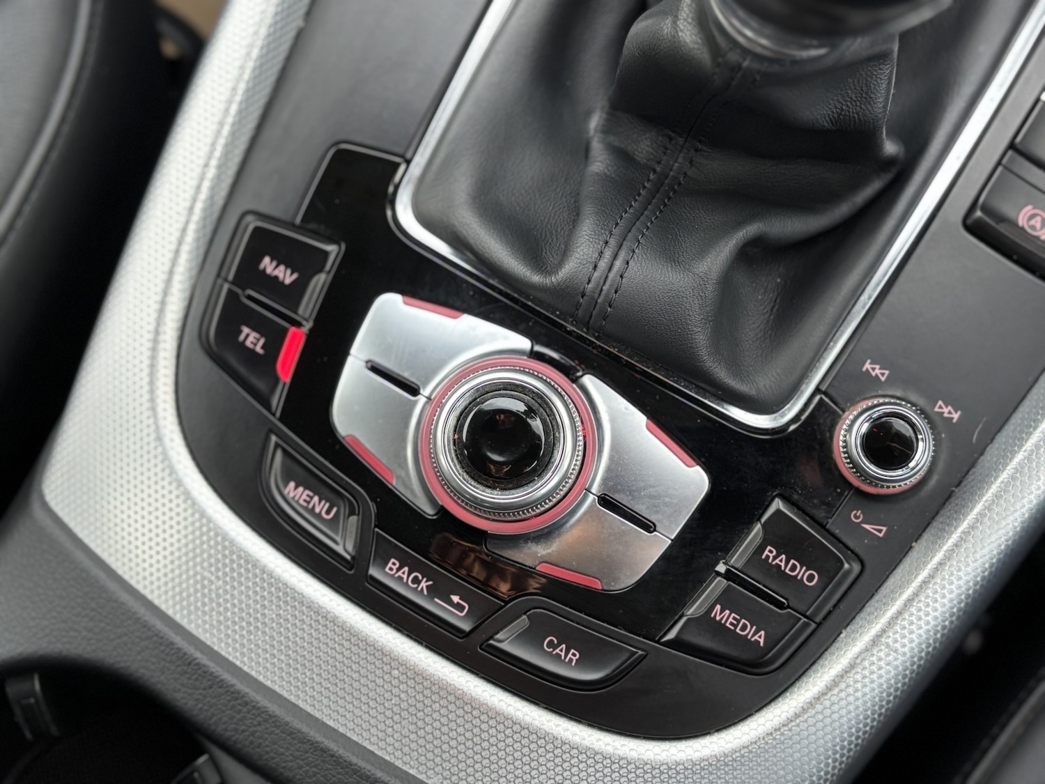 Used Audi Q5 2015 for sale - 77073156: Photo 56