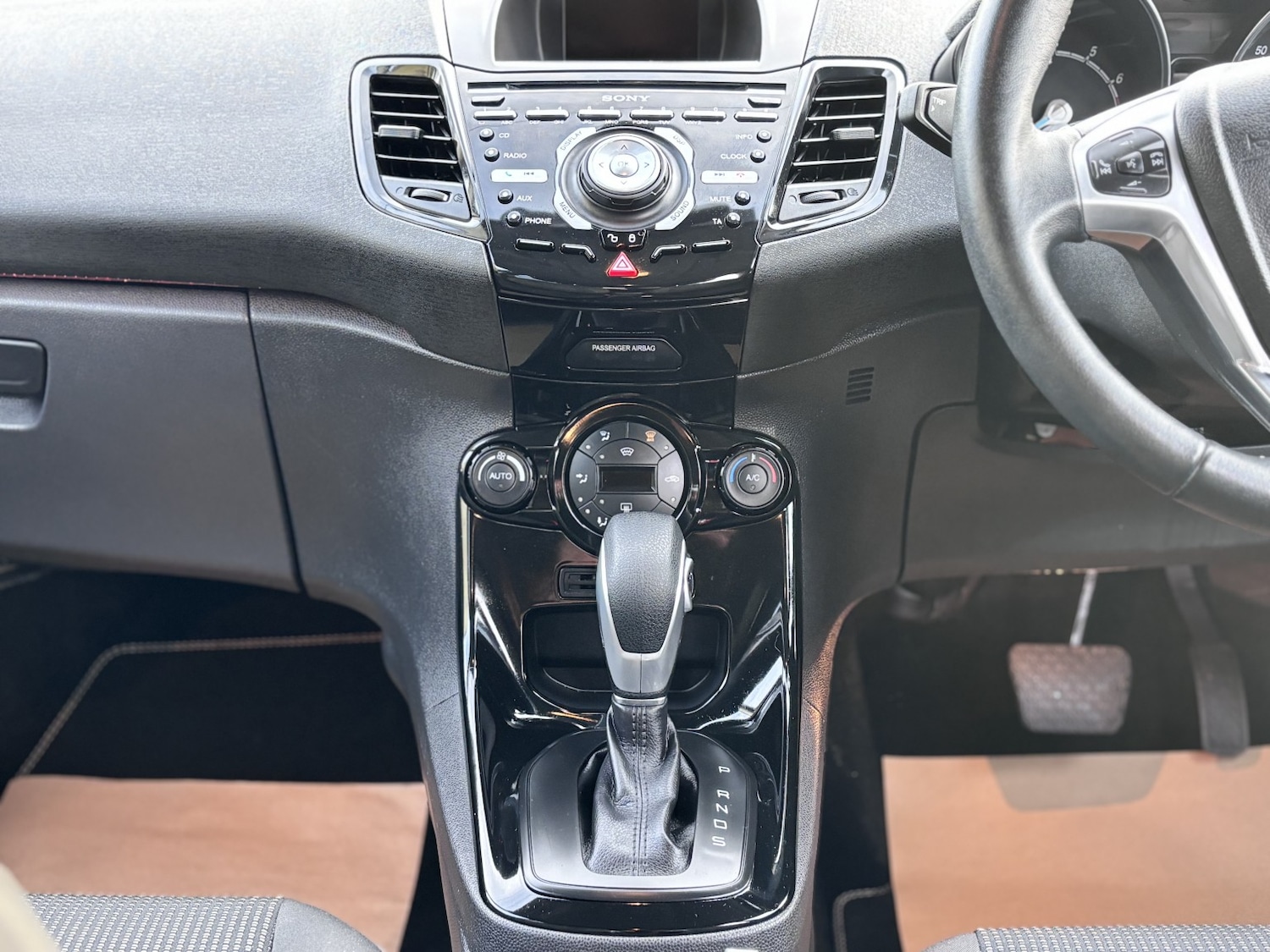 Used Ford Fiesta 2017 for sale - 77027867: Photo 41