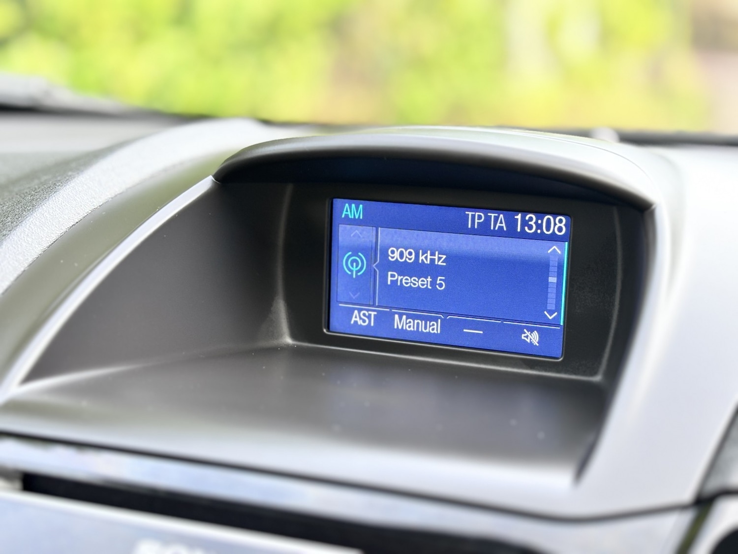 Used Ford Fiesta 2017 for sale - 77027867: Photo 52