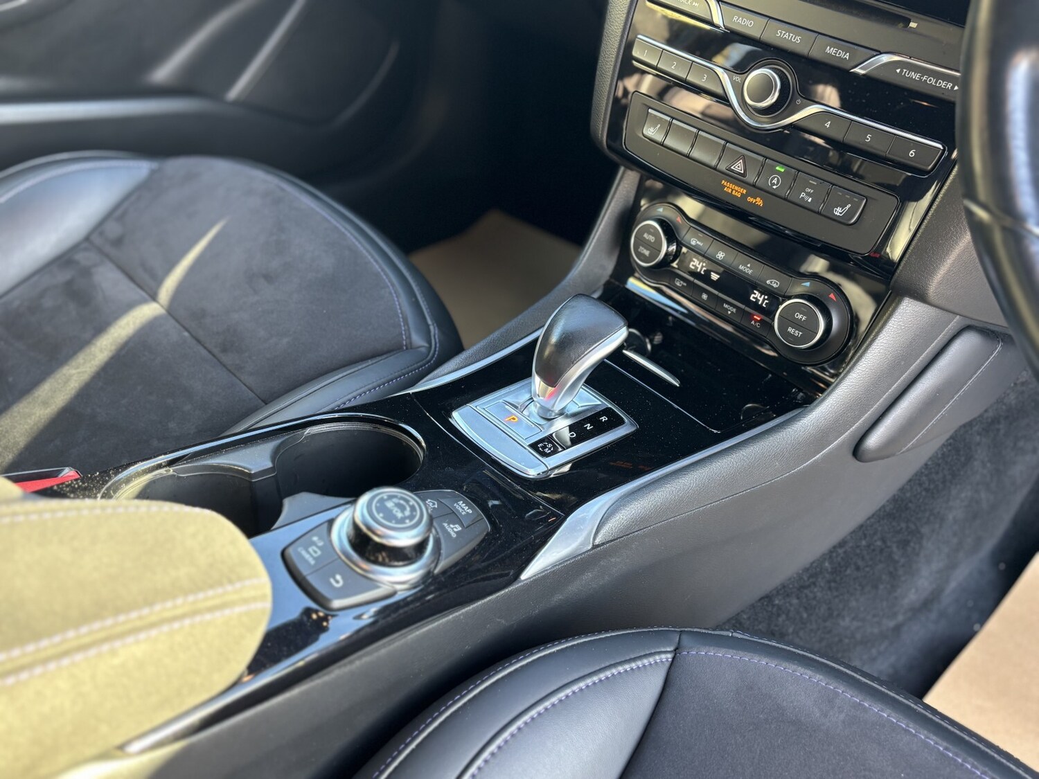 Used Infiniti Q30 2018 for sale - 76536699: Photo 39