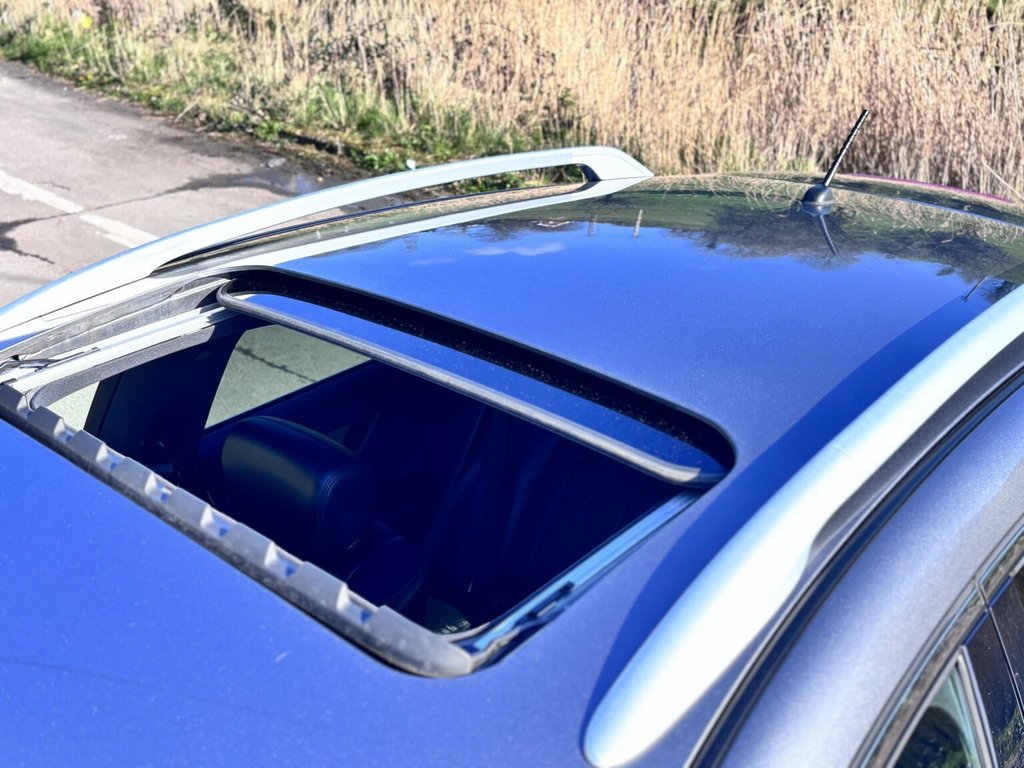 Used Infiniti QX70 2016 for sale - 78106273: Photo 18