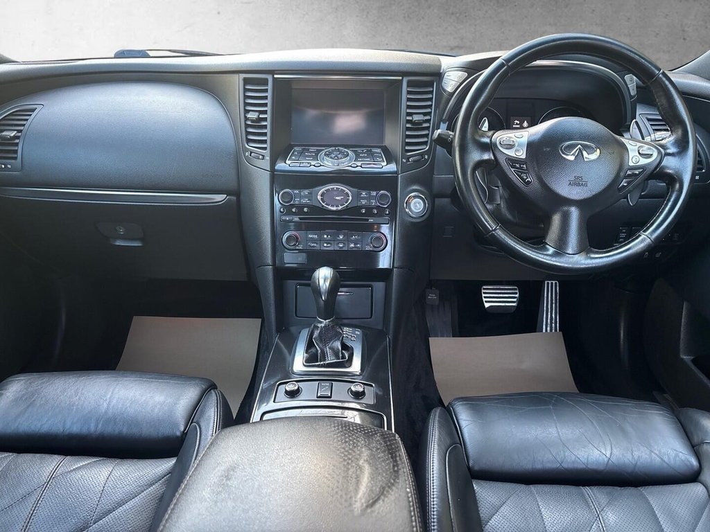 Used Infiniti QX70 2016 for sale - 78106273: Photo 2