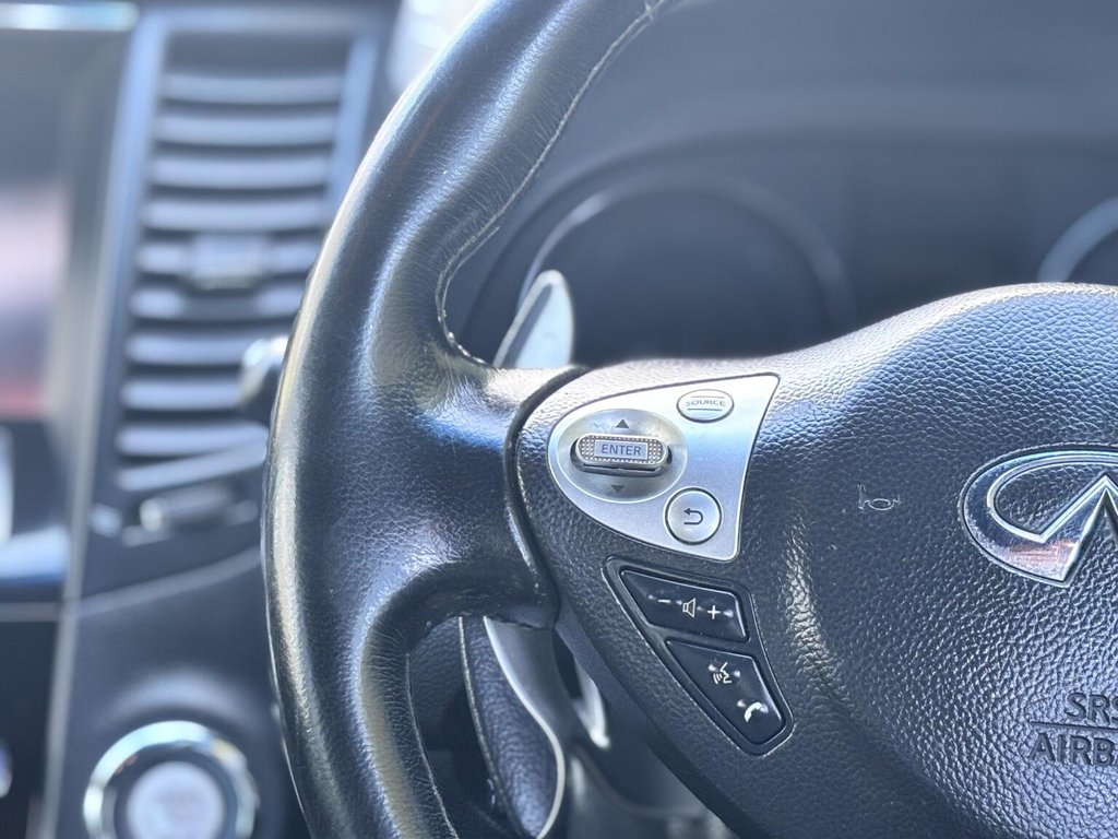 Used Infiniti QX70 2016 for sale - 78106273: Photo 37