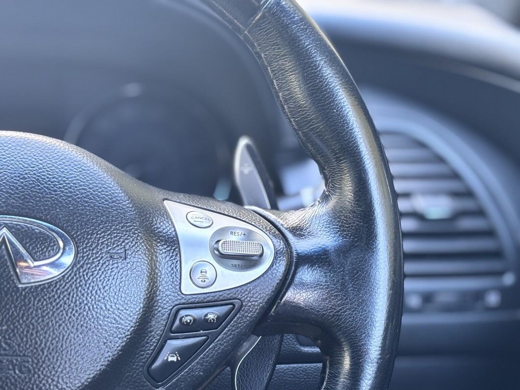 Used Infiniti QX70 2016 for sale - 78106273: Photo 38