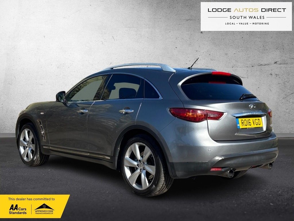 Used Infiniti QX70 2016 for sale - 78106273: Photo 7