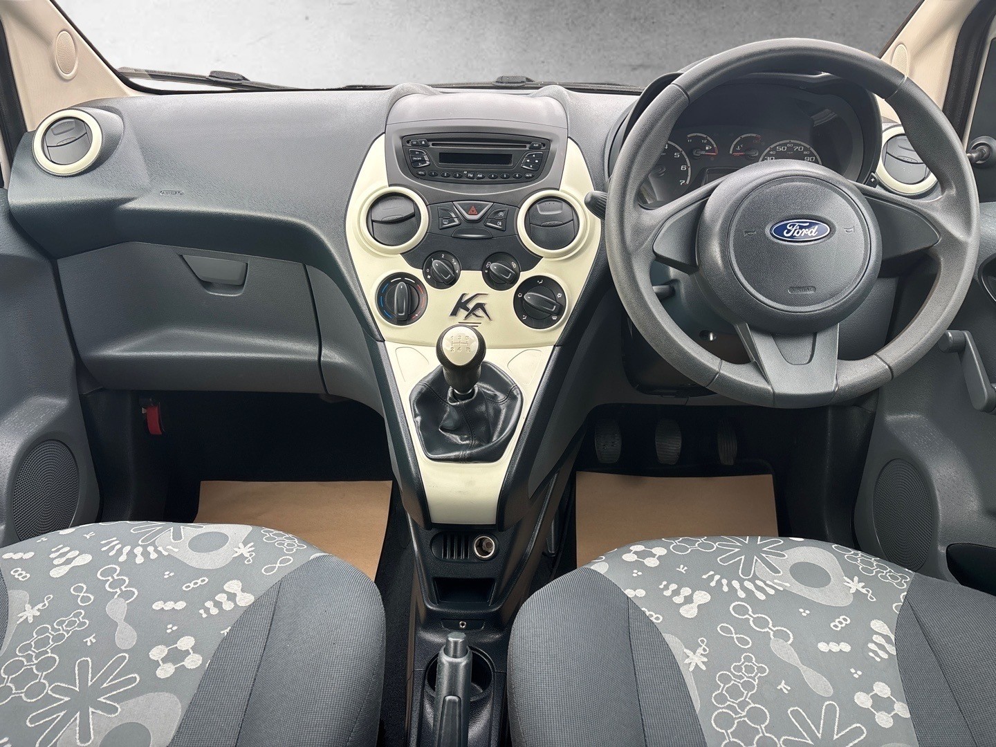 Used Ford Ka 2015 for sale - 77521941: Photo 2