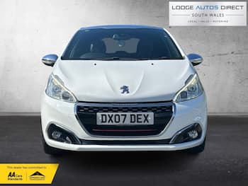 Used Peugeot 208 2015 for sale - 79843033: Photo