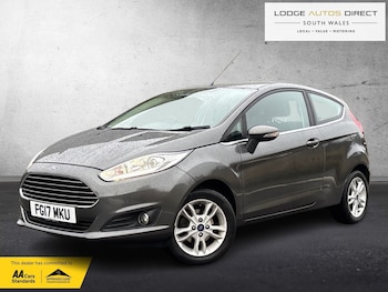 Used Ford Fiesta 2017 for sale - 77107698: Photo