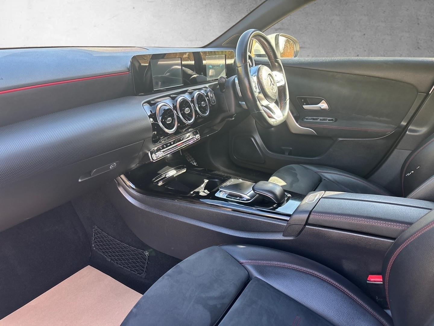 Used Mercedes-Benz A-Class 2018 for sale - 77921270: Photo 13