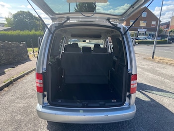 Used Volkswagen Caddy Maxi Life 2013 for sale - 79458137: Photo