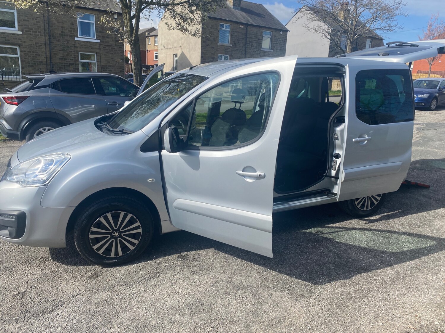 Used Peugeot Partner Tepee 2019 for sale - 77962384: Photo 10