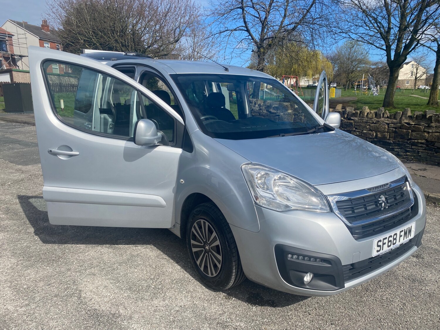 Used Peugeot Partner Tepee 2019 for sale - 77962384: Photo 14