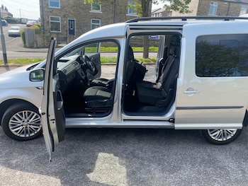 Used Volkswagen Caddy Maxi Life 2021 for sale - 79017667: Photo