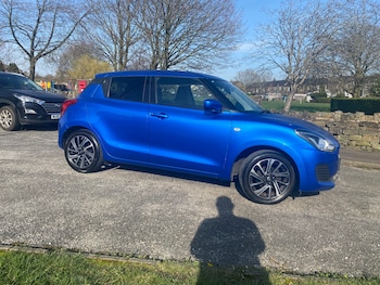 Used Suzuki Swift 2023 for sale - 78531475: Photo