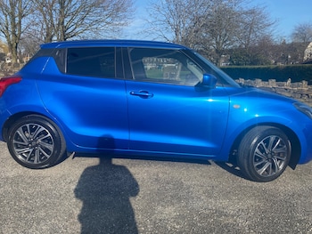 Used Suzuki Swift 2023 for sale - 78531475: Photo