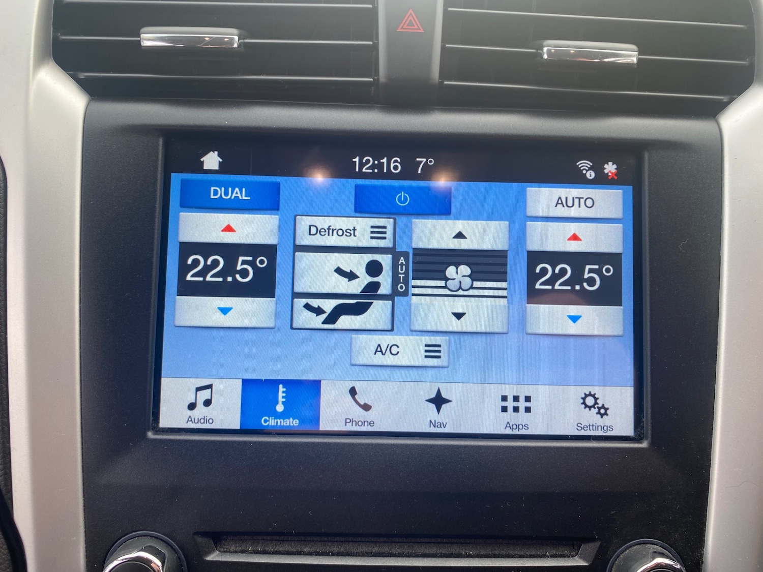 Used Ford Mondeo 2017 for sale - 77270795: Photo 41