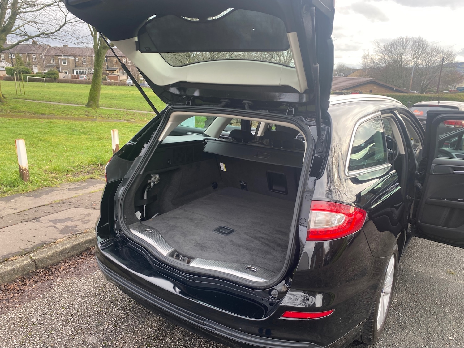 Used Ford Mondeo 2017 for sale - 77270795: Photo 51