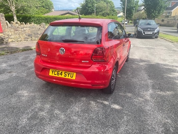 Used Volkswagen Polo 2015 for sale - 78733651: Photo