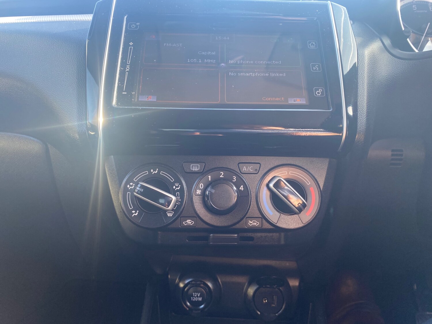 Used Suzuki Swift 2023 for sale - 77872941: Photo 24