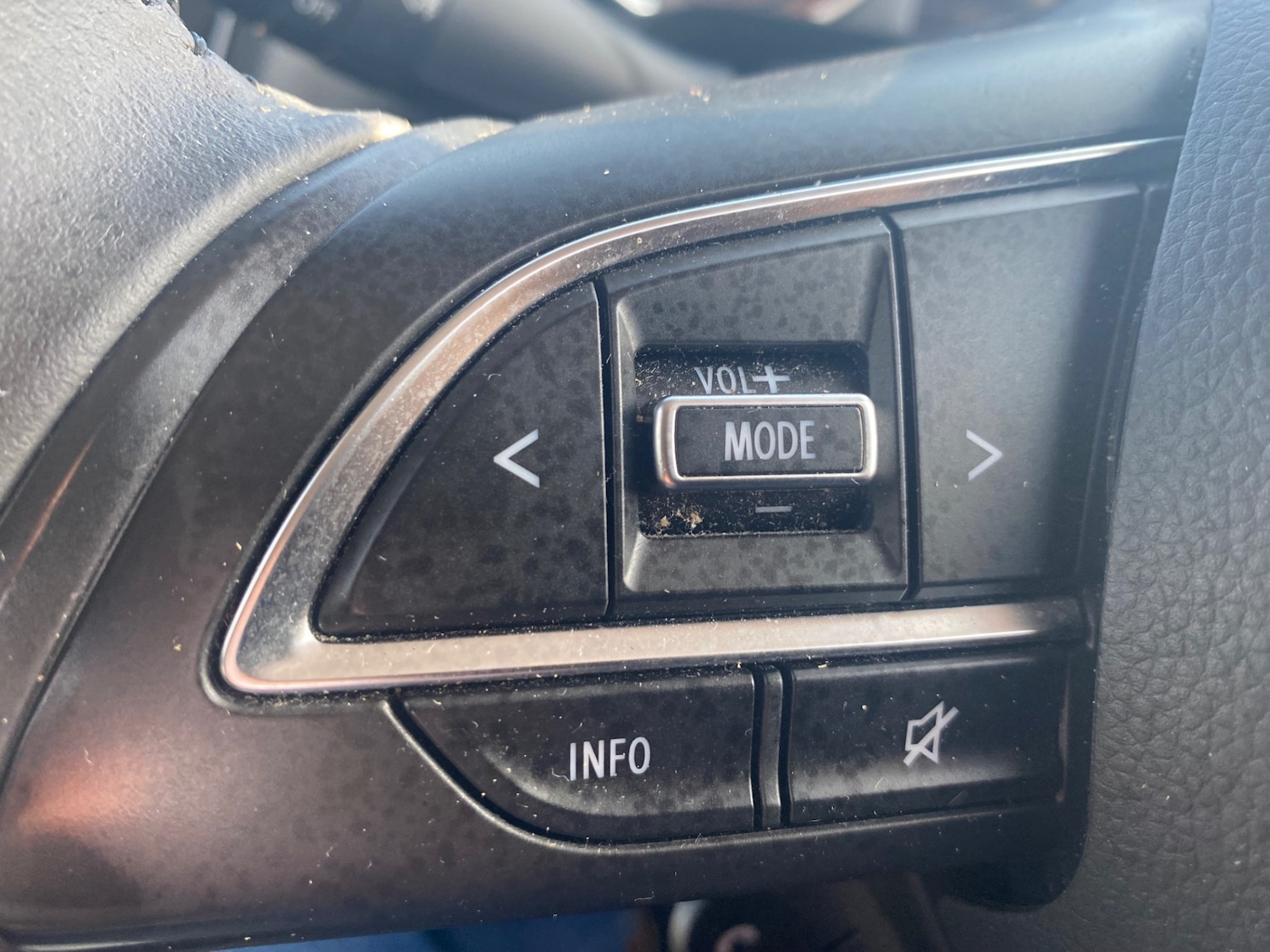 Used Suzuki Swift 2023 for sale - 77872941: Photo 25