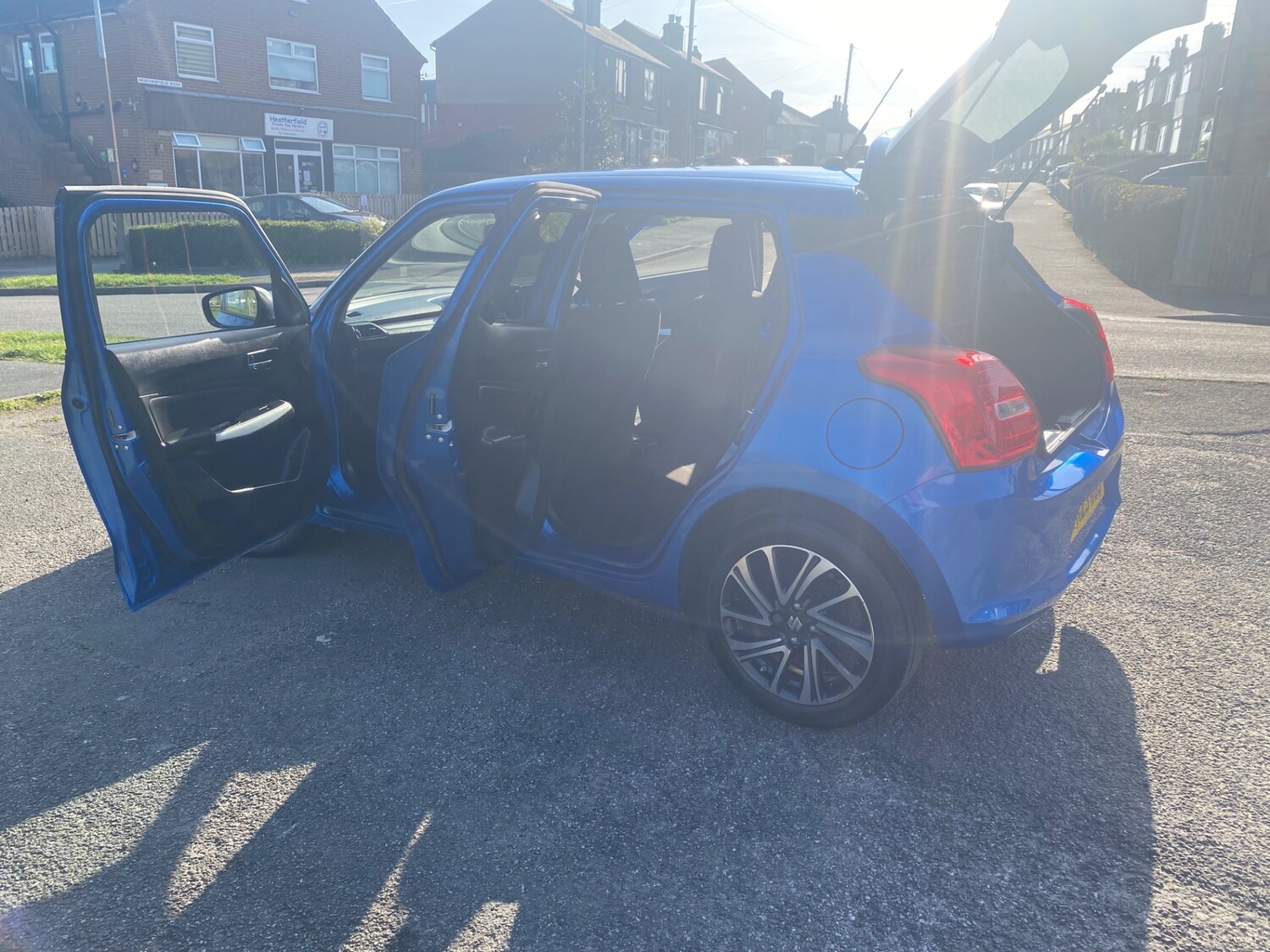 Used Suzuki Swift 2023 for sale - 77872941: Photo 39