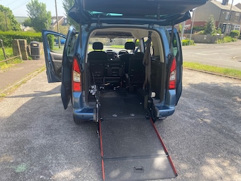 Used Peugeot Partner Tepee 2019 for sale - 78692910: Photo
