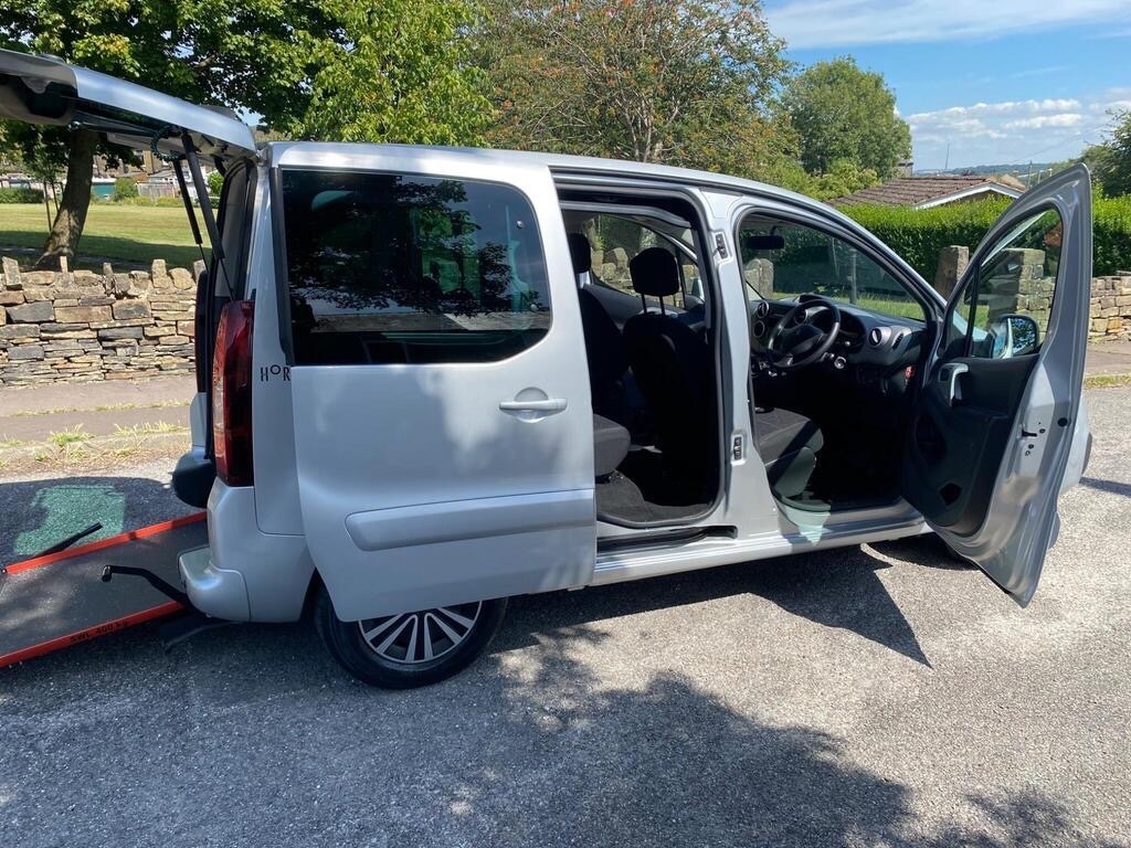 Used Peugeot Partner Tepee 2018 for sale - 77274151: Photo 1