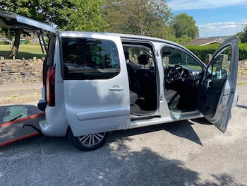 Peugeot Partner Tepee feature image