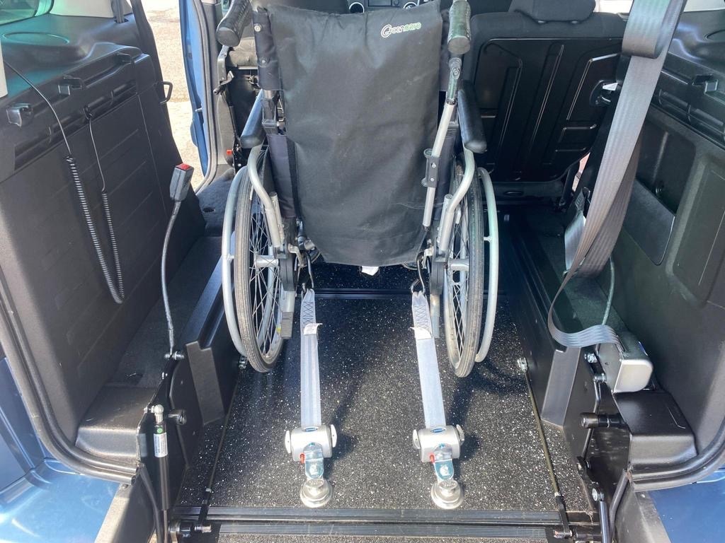 Used Peugeot Partner Tepee 2018 for sale - 77274151: Photo 24