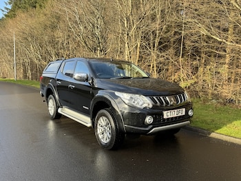 Used Mitsubishi L200 2017 for sale - 76817533: Photo