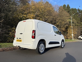 Used Vauxhall Combo 2020 for sale - 76527370: Photo
