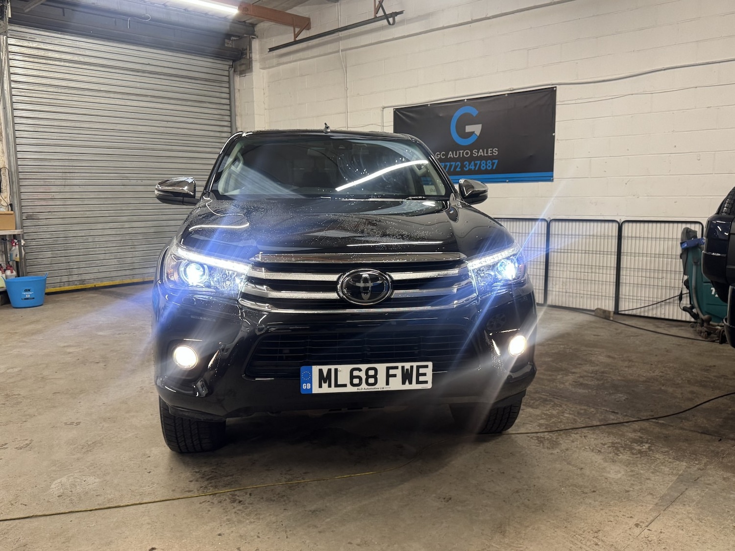 Used Toyota Hilux 2018 for sale - 77038982: Photo 3