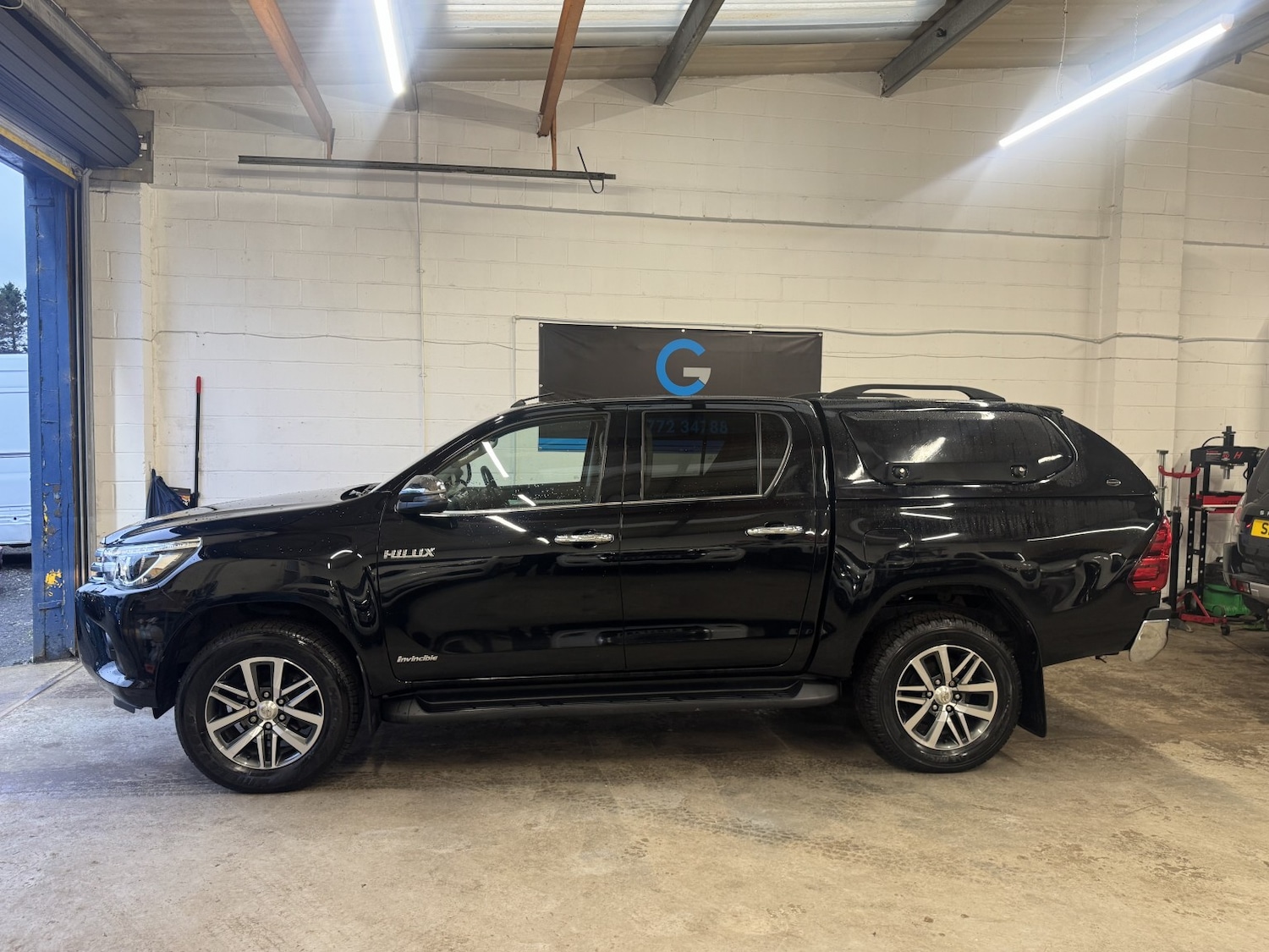 Used Toyota Hilux 2018 for sale - 77038982: Photo 4