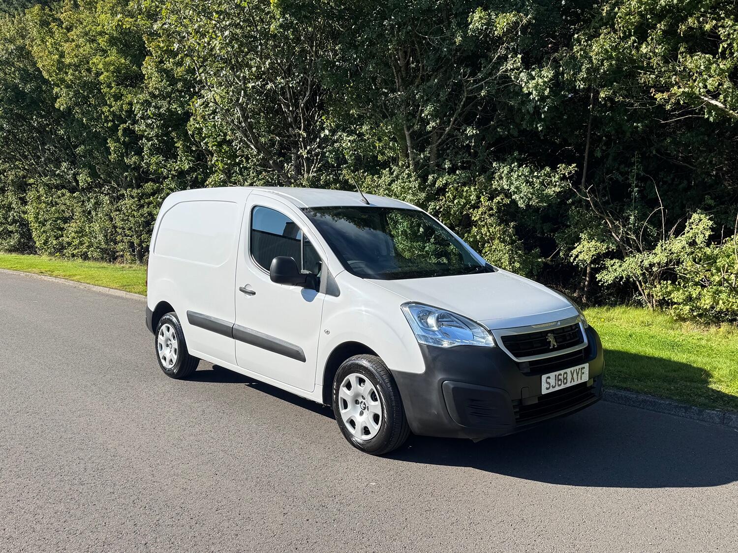 Used Peugeot Partner 2018 for sale - 76446044: Photo 1