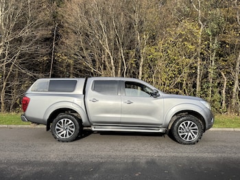 Used Nissan Navara 2017 for sale - 76821628: Photo