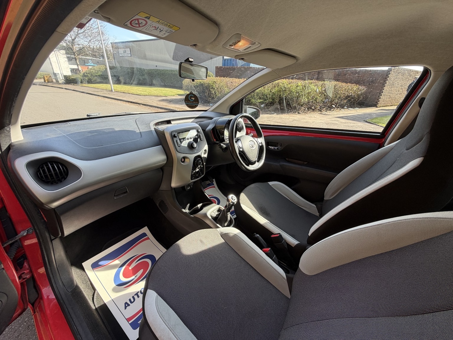 Used Toyota AYGO 2017 for sale - 78198035: Photo 10