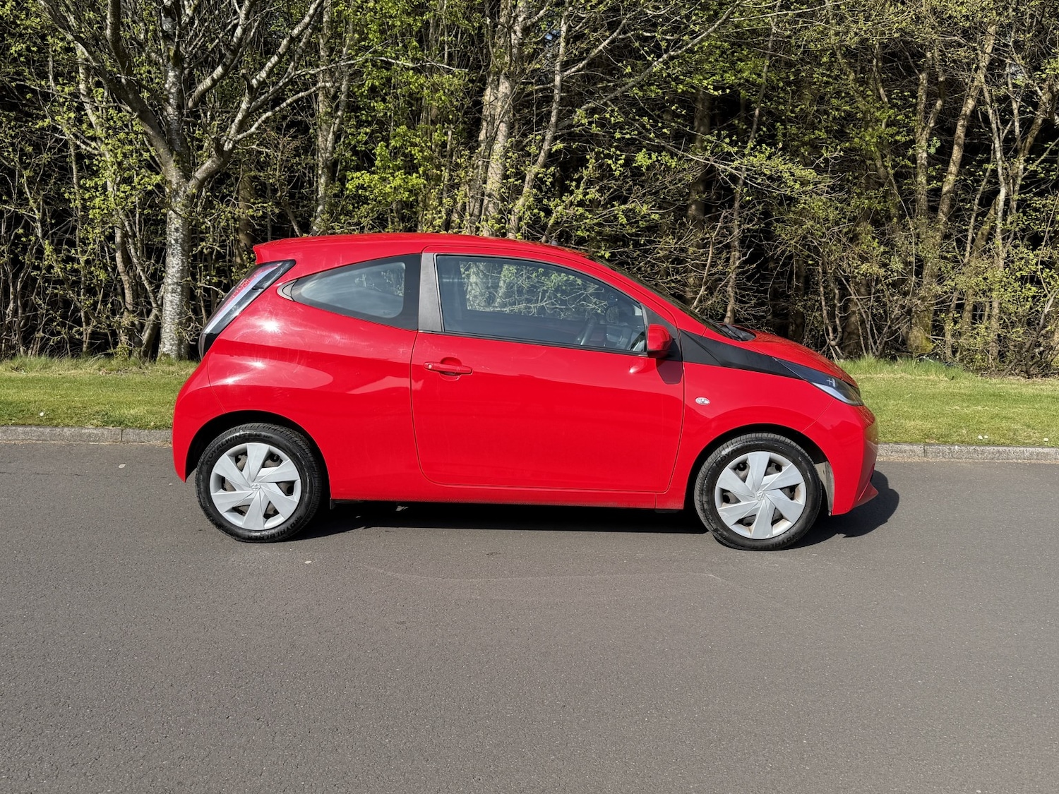 Used Toyota AYGO 2017 for sale - 78198035: Photo 2