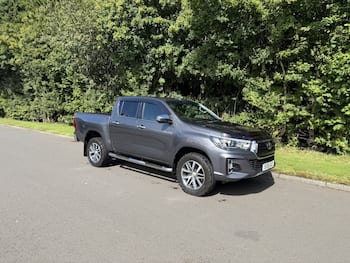 Used Toyota Hilux 2019 for sale - 79765347: Photo