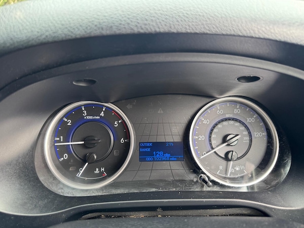Used Toyota Hilux 2018 for sale - 75604151: Photo 13