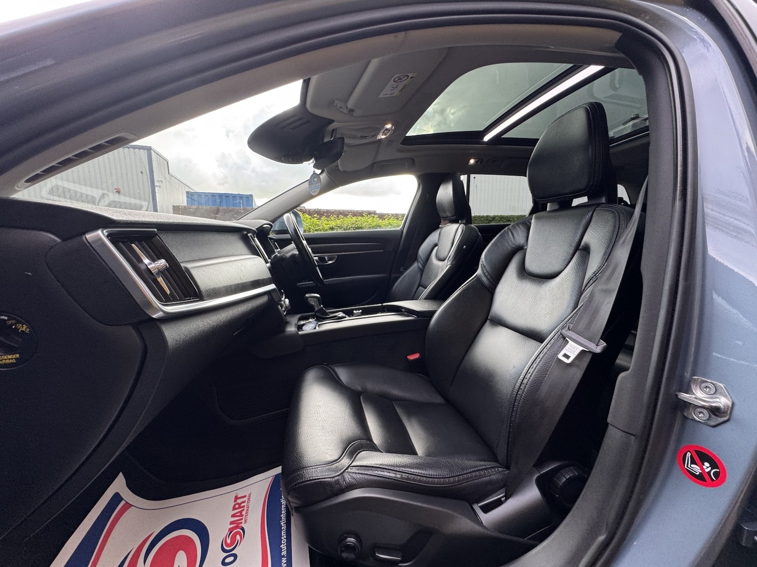 Used Volvo V90 Cross Country 2017 for sale - 76358213: Photo 16